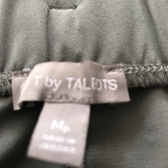 TALBOTS lightweight summer skirt. - Picture 3 of 4
